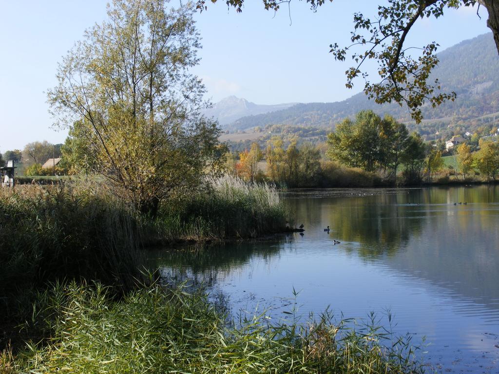 Camping La Motte Flottante La Freissinouse Екстер'єр фото